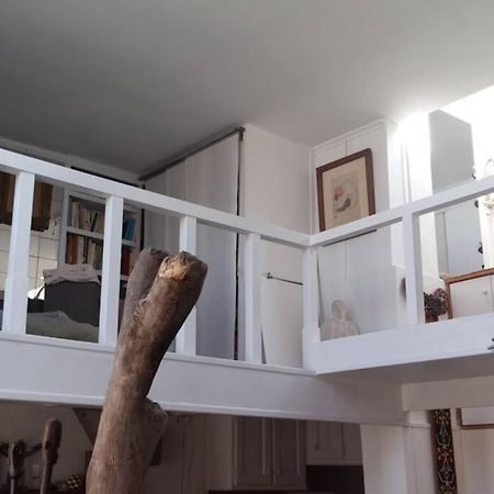 Appartement Atypique Saint Germain Des Pres Paris Bagian luar foto